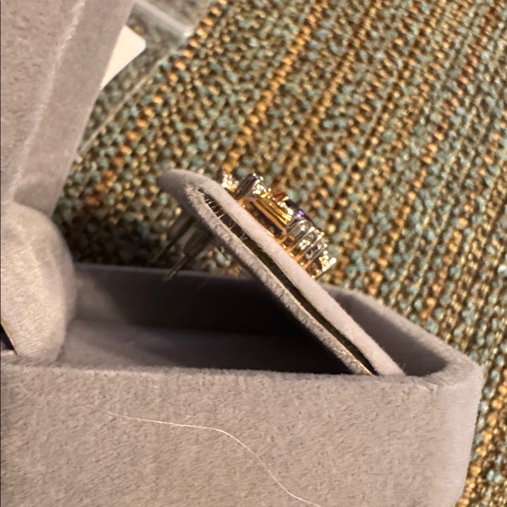 3095 Swarovski Crystal Elements Post Earrings - image 4